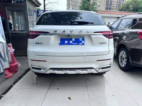 Haval F7