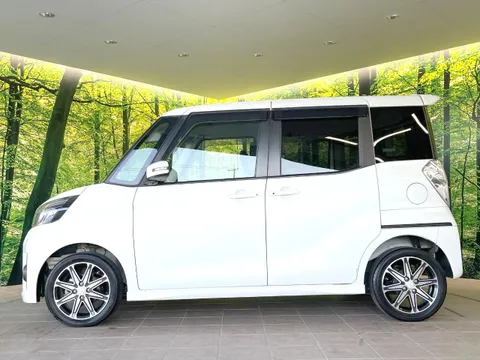Mitsubishi eK Space Custom