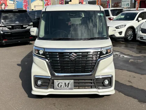Suzuki Spacia Custom