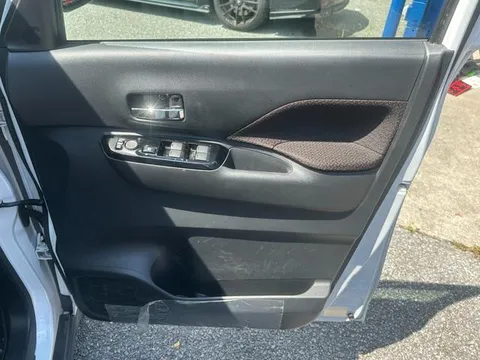 Mitsubishi eK X Space