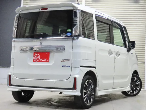 Suzuki Spacia Custom