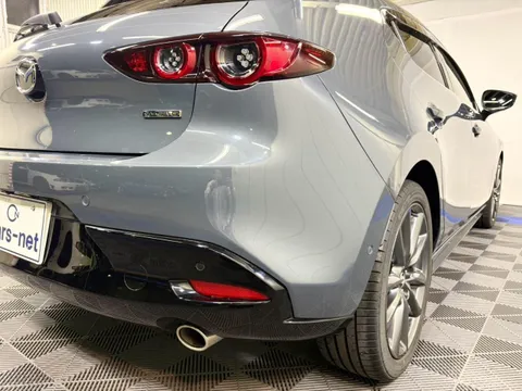 Mazda MAZDA3 Fastback