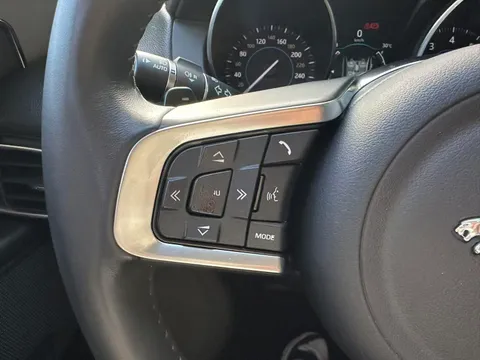 Jaguar XEL