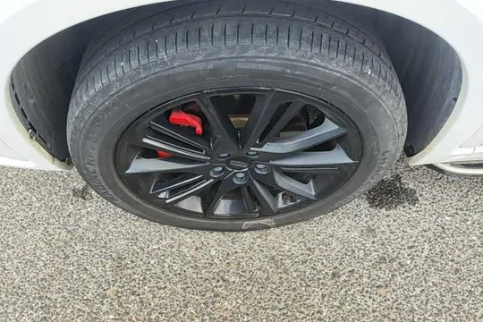 Geely Monjaro