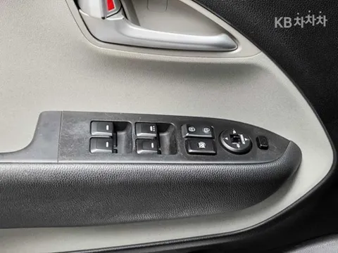 Kia Deluxe