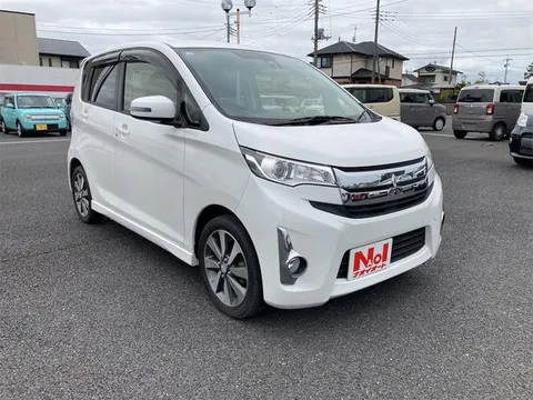 Mitsubishi eK Custom