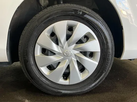 Toyota Yaris (Vitz)