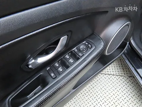 Renault SM3