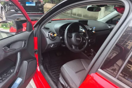 Audi A1