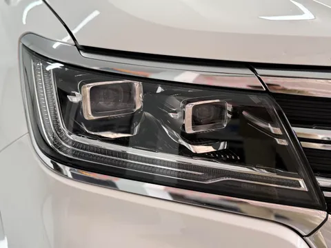 Roewe RX8