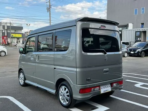 Nissan Clipper Rio