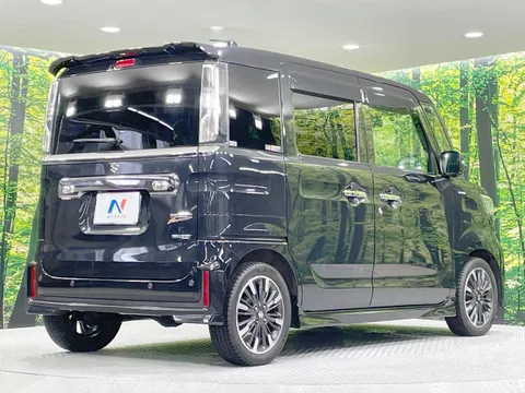 Suzuki Spacia Custom