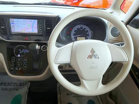 Mitsubishi eK Space