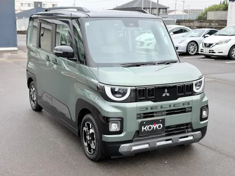 Mitsubishi Delica Mini
