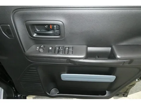 Suzuki Spacia Base