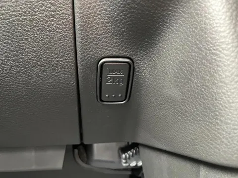 Suzuki Spacia Base