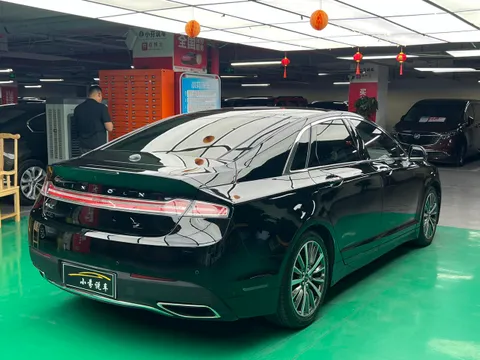 Lincoln MKZ
