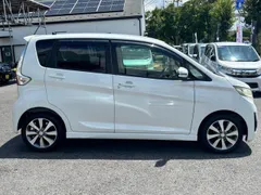 Mitsubishi eK Custom