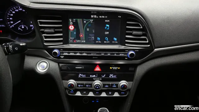 Hyundai Elantra (Avante)