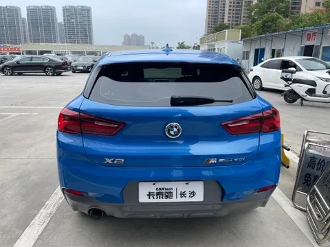 BMW X2