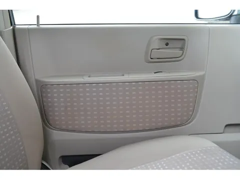 Nissan Otti