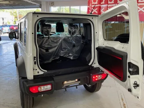 Suzuki Jimny Nomade