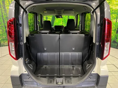 Suzuki Spacia Gear