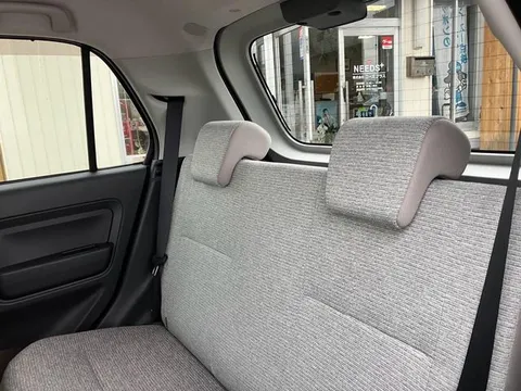 Daihatsu Mira Tocot