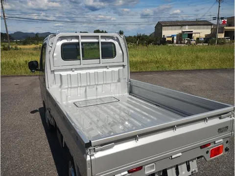 Suzuki Carry Track