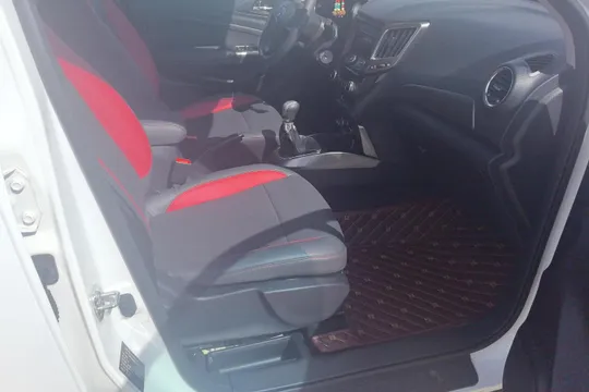Changan CS15