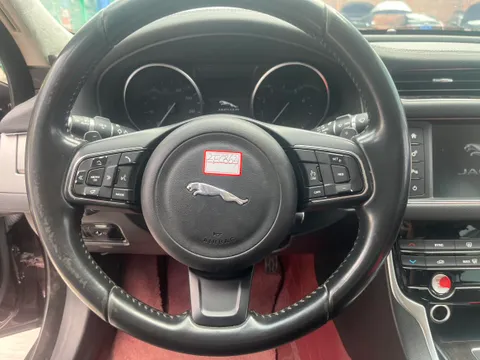 Jaguar XFL