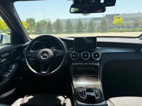 Mercedes-Benz Mercedes-Benz GLC