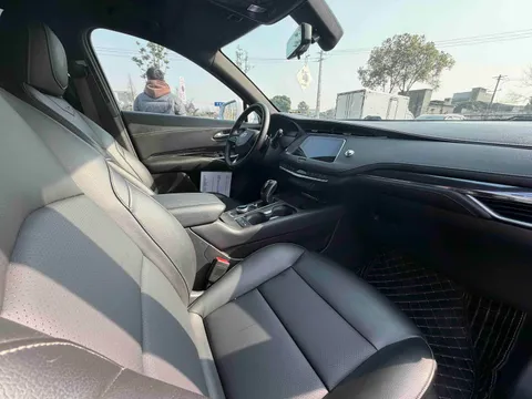 Cadillac XT4