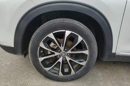 Changan CS85