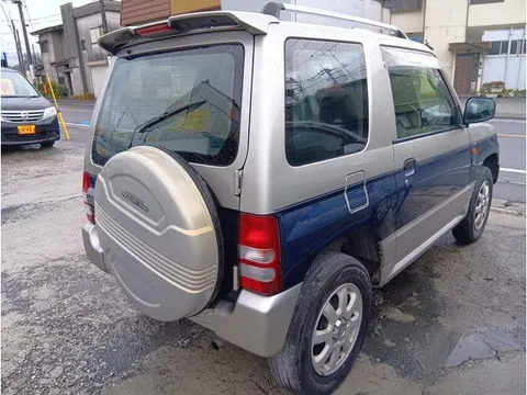 Mitsubishi Pajero Mini