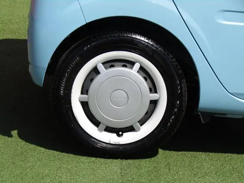 Daihatsu Mira Tocot