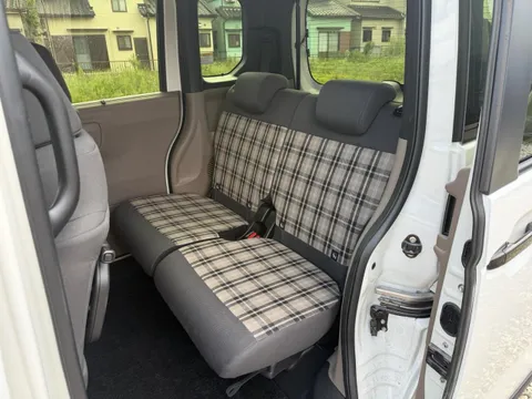 Honda N-BOX Joy