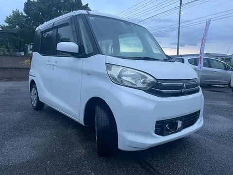 Mitsubishi eK Space