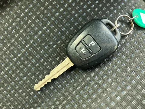 Toyota Yaris (Vitz)