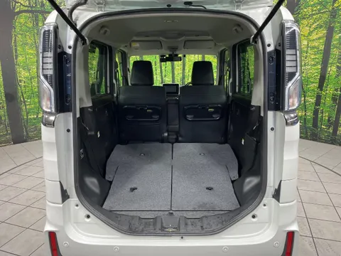 Suzuki Spacia Custom