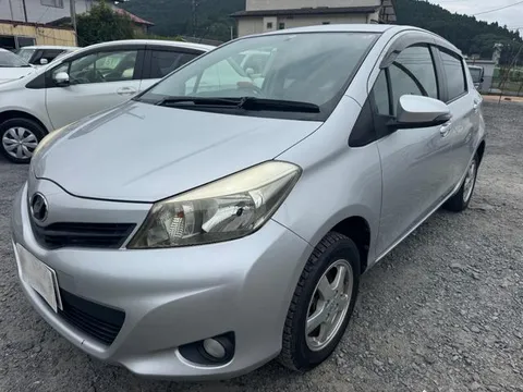 Toyota Yaris (Vitz)