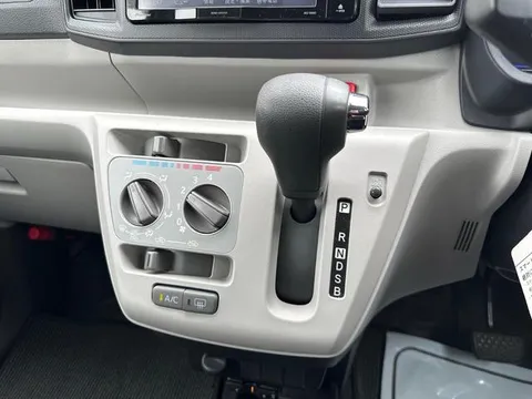 Subaru Pleo Plus