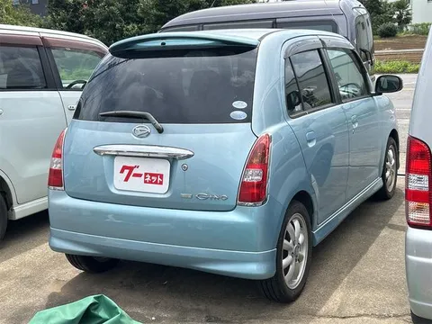Daihatsu Mira Gino