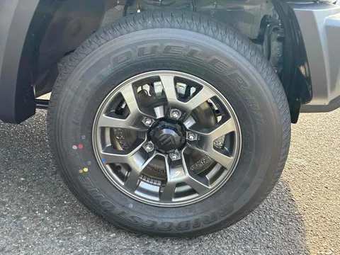 Suzuki Jimny Nomade