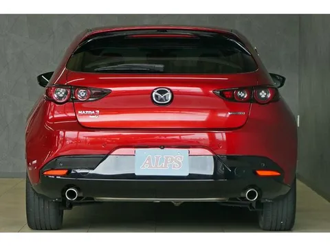 Mazda MAZDA3 Fastback