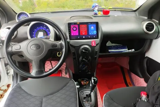 BYD F0