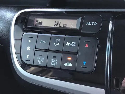 Honda N-BOX Plus Custom