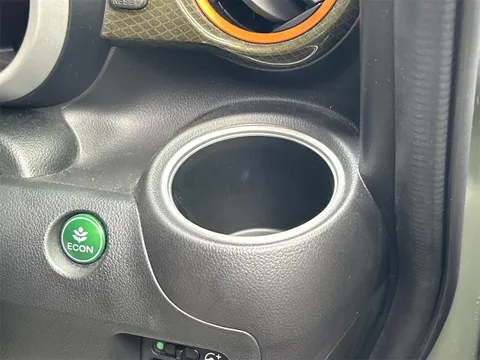 Honda N-BOX Slash