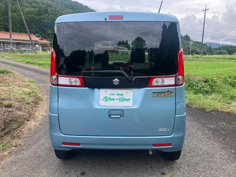 Suzuki Spacia