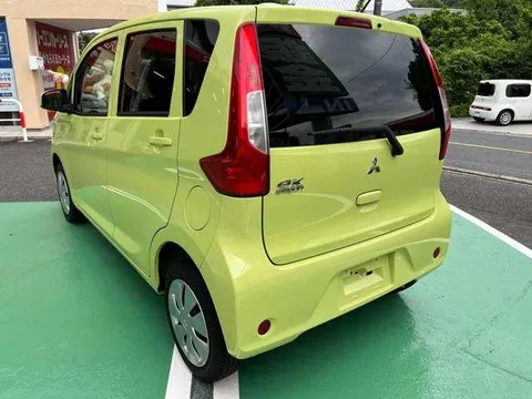 Mitsubishi eK Wagon